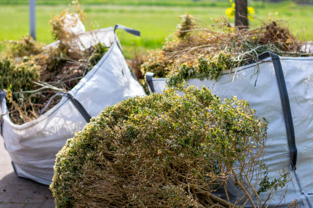 Best Estate Cleanout Services  in Republic, WA